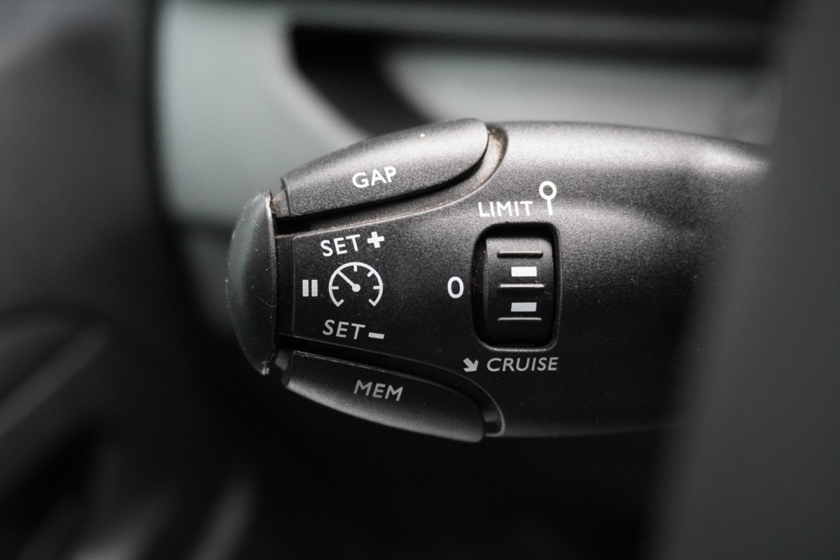 Fiat Scudo 2.0 D 145PK L2 EURO 6 - Airco - Navi - Cruise - €17.900,- Excl. Fiat Scudo 2.0 D 145PK L2 EURO 6 - Airco - Navi - Cruise - €17.900,- Excl.