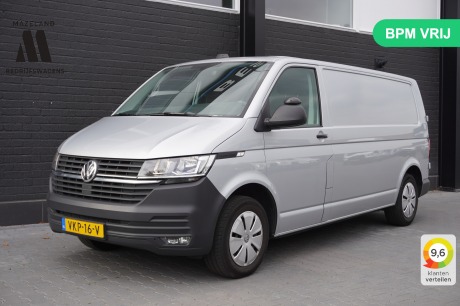 Volkswagen Transporter 2.0 TDI 150PK L2 Automaat EURO 6 - Airco - Navi - Cruise  - Trekhaak - € 19.900,- Excl.