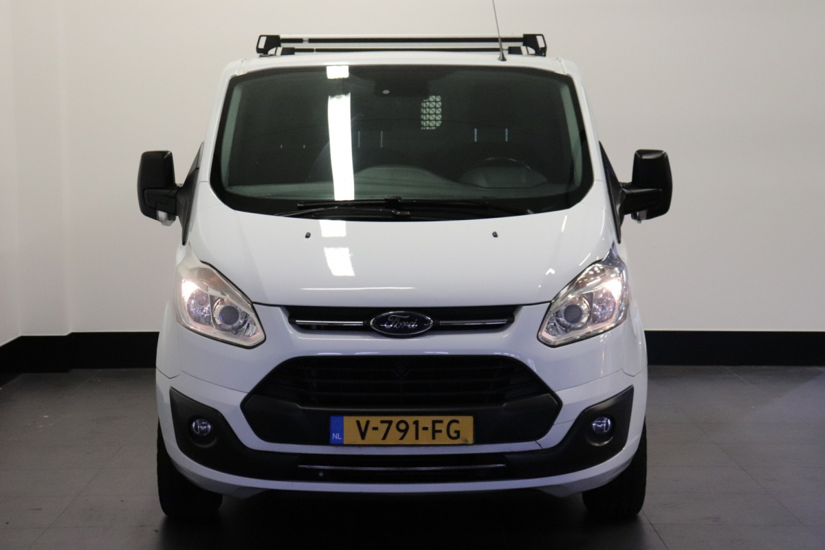 Ford Transit Custom 2.0 TDCI EURO 6 - Airco - Navi - Cruise - €8.900,- Excl.