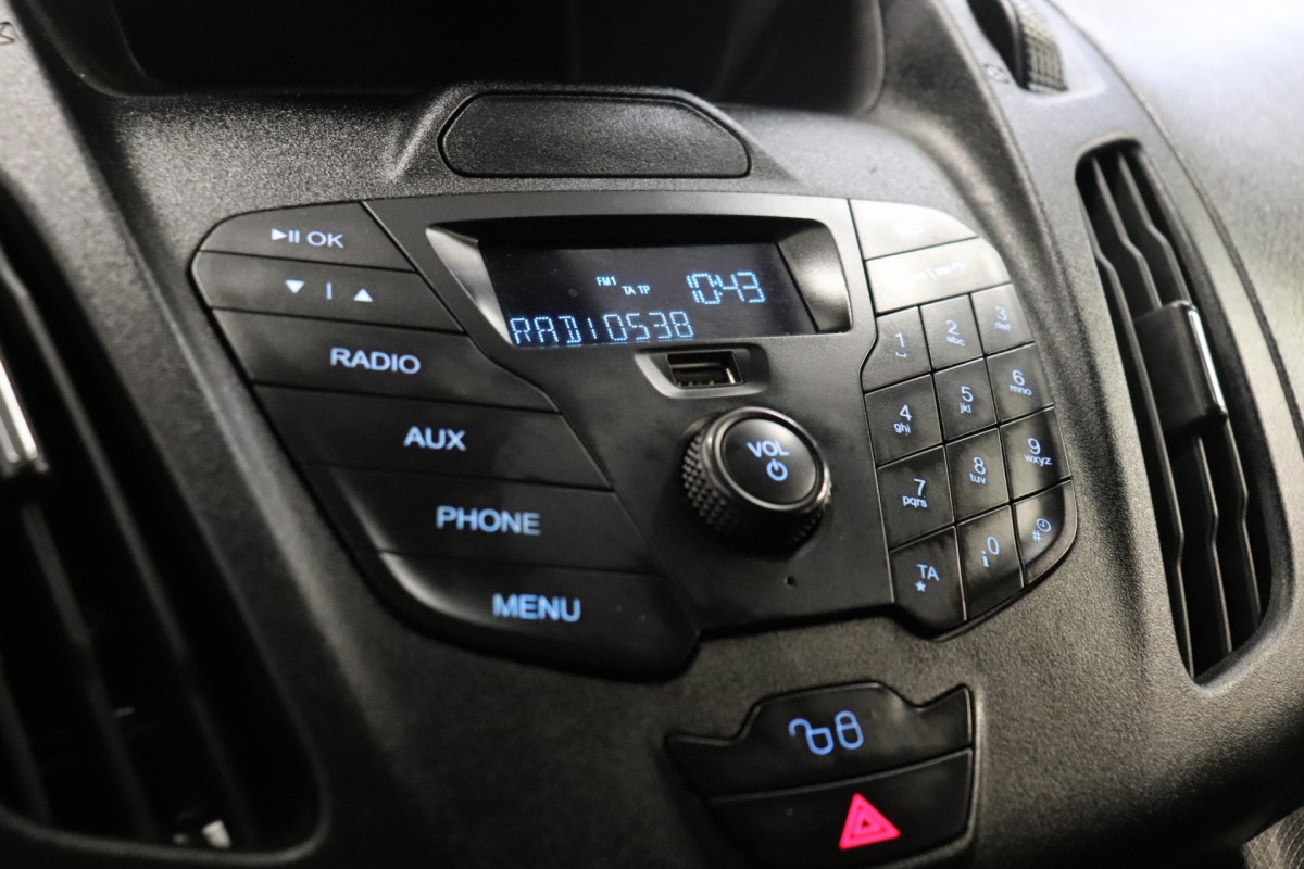 Ford Transit Connect 1.5 TDCI 120PK L2 EURO 6 - Airco - PDC - Trekhaak - €5.900,- MARGE!