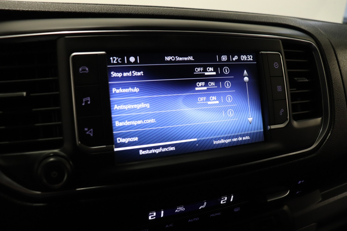 Toyota ProAce Worker 2.0 D-4D 177PK L2 - EURO 6 - Airco - Navi - Cruise - €14.950,- Excl. Toyota ProAce Worker 2.0 D-4D 177PK L2 - EURO 6 - Airco - Navi - Cruise - €14.950,- Excl.