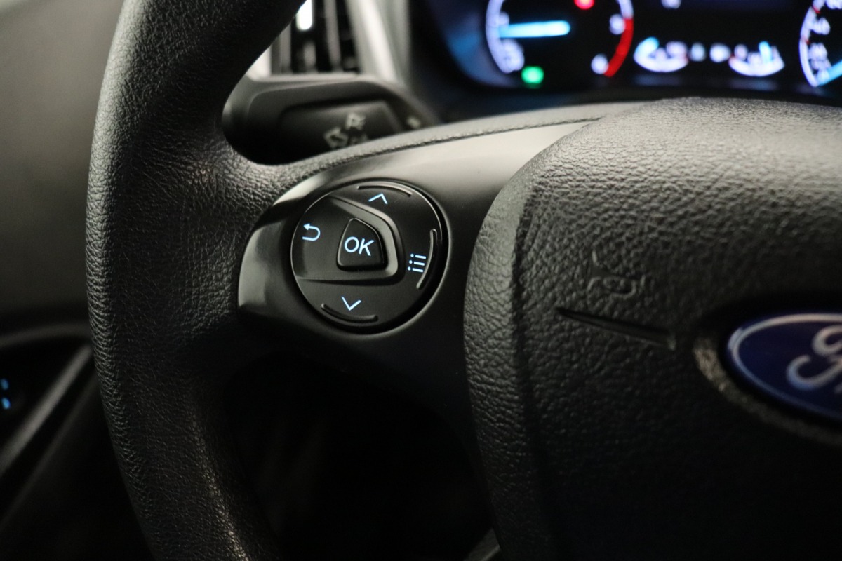 Ford Transit Connect 1.5 EcoBlue L2 EURO 6 - Airco - Navi - PDC - €13.950,- Excl. Ford Transit Connect 1.5 EcoBlue L2 EURO 6 - Airco - Navi - PDC - €13.950,- Excl.