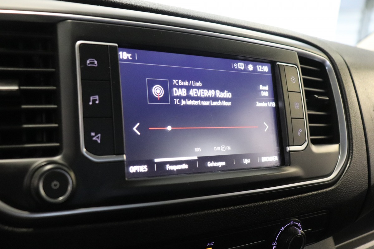 Opel Vivaro 1.5 CDTI L2 EURO 6 - Airco - Navi - Cruise - Stoelverwarming - € 12.950,- Excl.