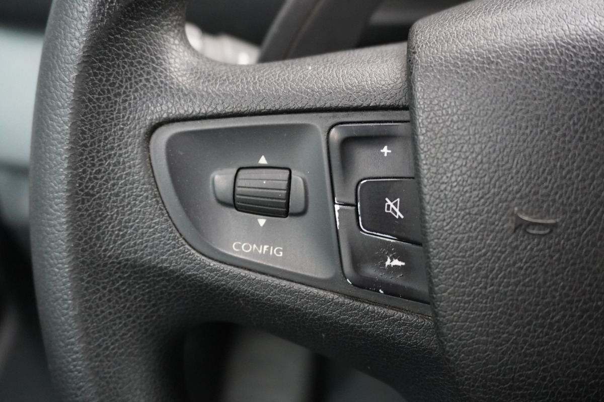 Opel Vivaro 2.0 CDTI 2.0 CDTI 120PK L3 Automaat EURO 6 - Airco - Navi - Cruise - € 13.900,- Excl.