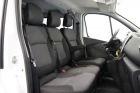 Renault Trafic 2.0 dCi 120PK L2 Dubbele cabine EURO 6 - Airco - Navi - Cruise - € 17.500,- Excl. Renault Trafic 2.0 dCi 120PK L2 Dubbele cabine EURO 6 - Airco - Navi - Cruise - € 17.500,- Excl.