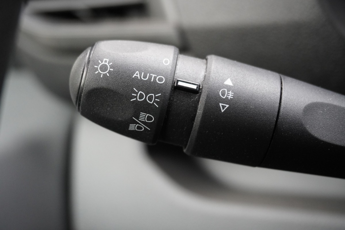 Toyota ProAce Worker 2.0 D-4D 145PK - EURO 6 - Airco - Cruise - PDC - € 16.950,- Excl.