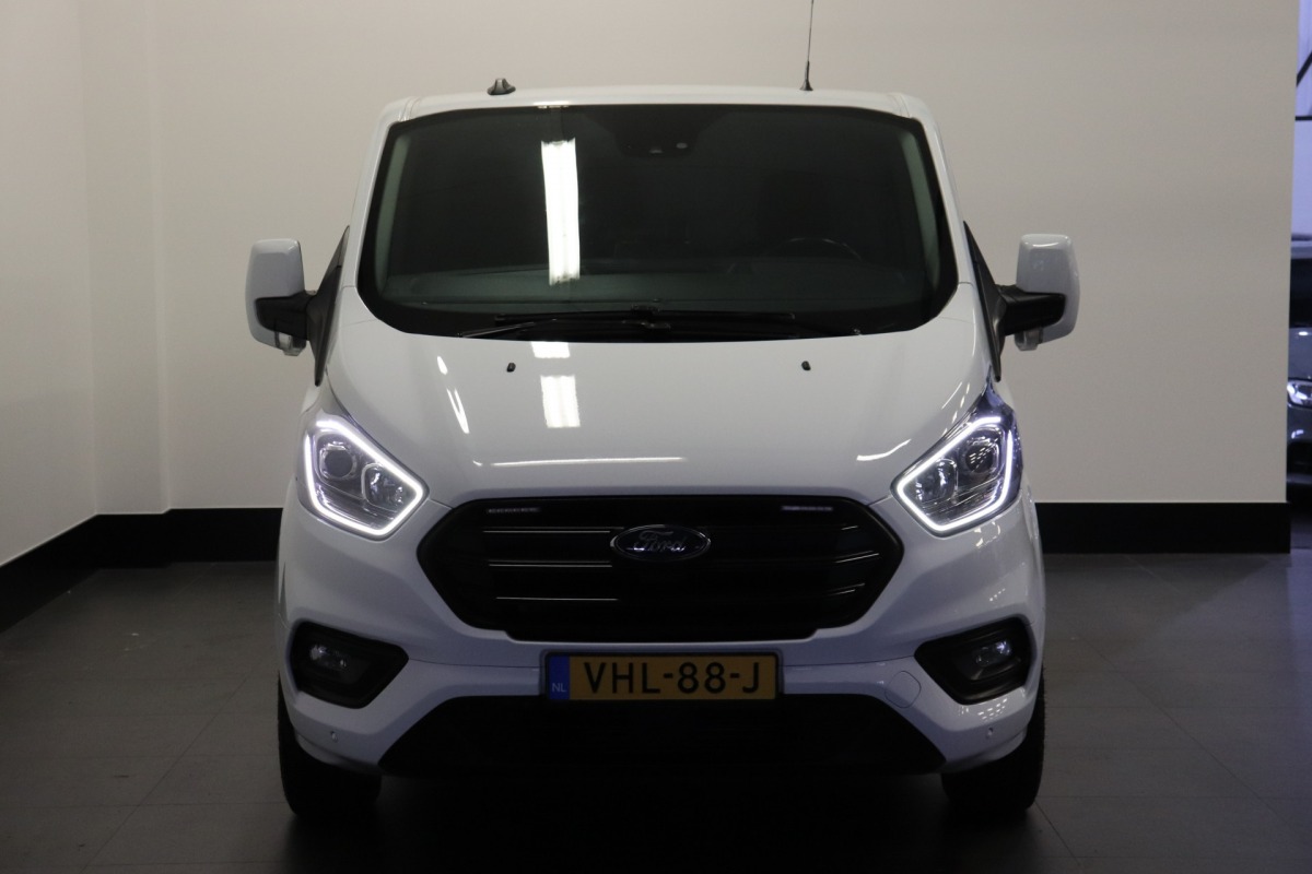 Ford Transit Custom 2.0 TDCI 130PK - EURO 6 - Airco - Navi - Cruise - €12.900,- Excl. Ford Transit Custom 2.0 TDCI 130PK - EURO 6 - Airco - Navi - Cruise - €12.900,- Excl.