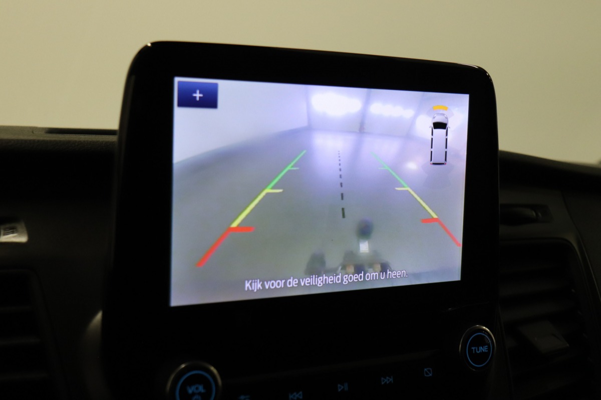 Ford Transit Custom 2.0 TDCI 130PK - EURO 6 - Airco - Navi - Cruise - €14.900,- Excl. Ford Transit Custom 2.0 TDCI 130PK - EURO 6 - Airco - Navi - Cruise - €14.900,- Excl.