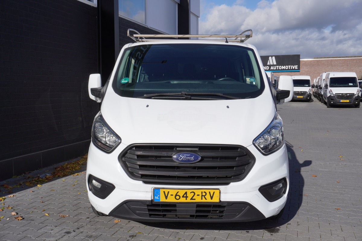 Ford Transit Custom 2.0 TDCI Dubbele Cabine - EURO 6 - Airco - Cruise - PDC - €14.900,- Excl. Ford Transit Custom 2.0 TDCI Dubbele Cabine - EURO 6 - Airco - Cruise - PDC - €14.900,- Excl.