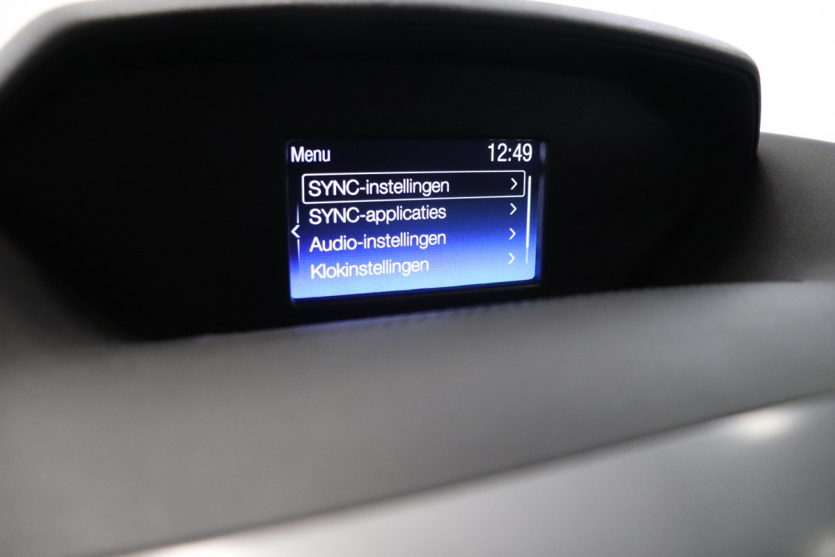 Ford Transit 2.0 TDCI L2H2 EURO 6 - Airco - Cruise - PDC - €12.950,- Excl. Ford Transit 2.0 TDCI L2H2 EURO 6 - Airco - Cruise - PDC - €12.950,- Excl.