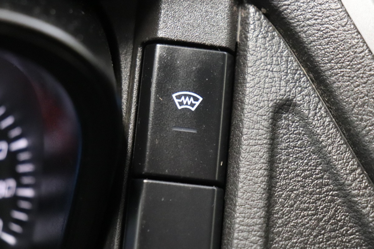 Ford Transit 2.0 TDCI L2H2 EURO 6 - Airco - Cruise - PDC - €12.950,- Excl. Ford Transit 2.0 TDCI L2H2 EURO 6 - Airco - Cruise - PDC - €12.950,- Excl.