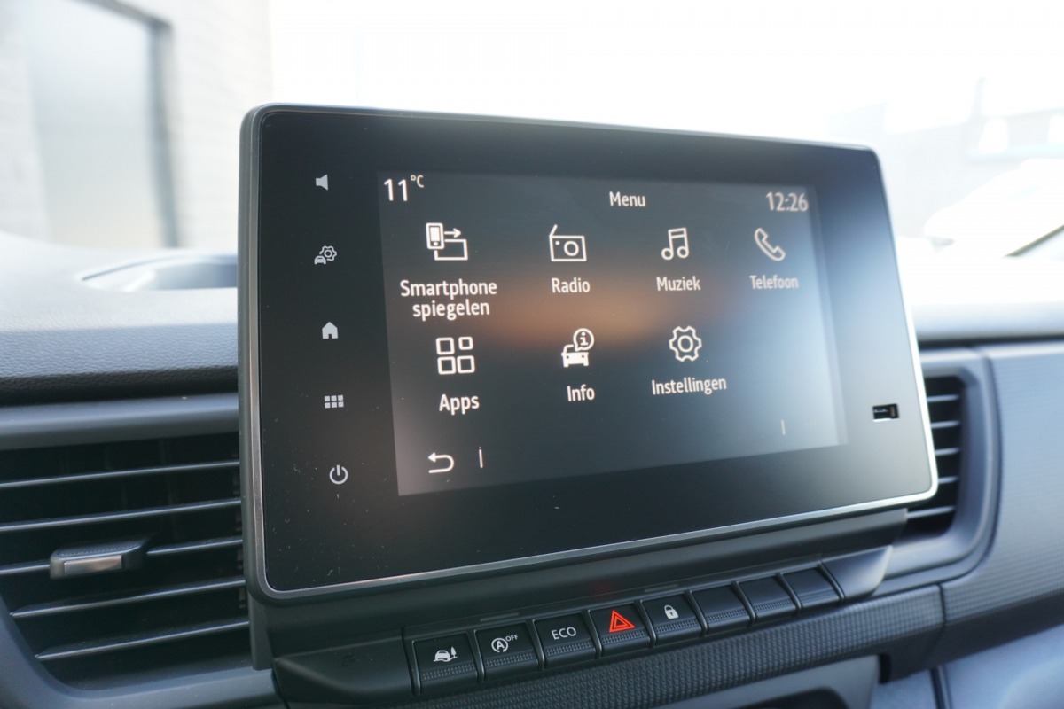 Renault Trafic 2.0 dCi 110PK L2 - EURO 6 - Airco - Cruise - PDC - €22.950,- Excl.