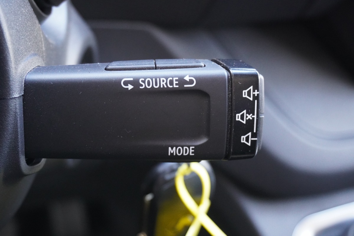 Renault Trafic 2.0 dCi 110PK L2 - EURO 6 - Airco - Cruise - PDC - €22.950,- Excl.