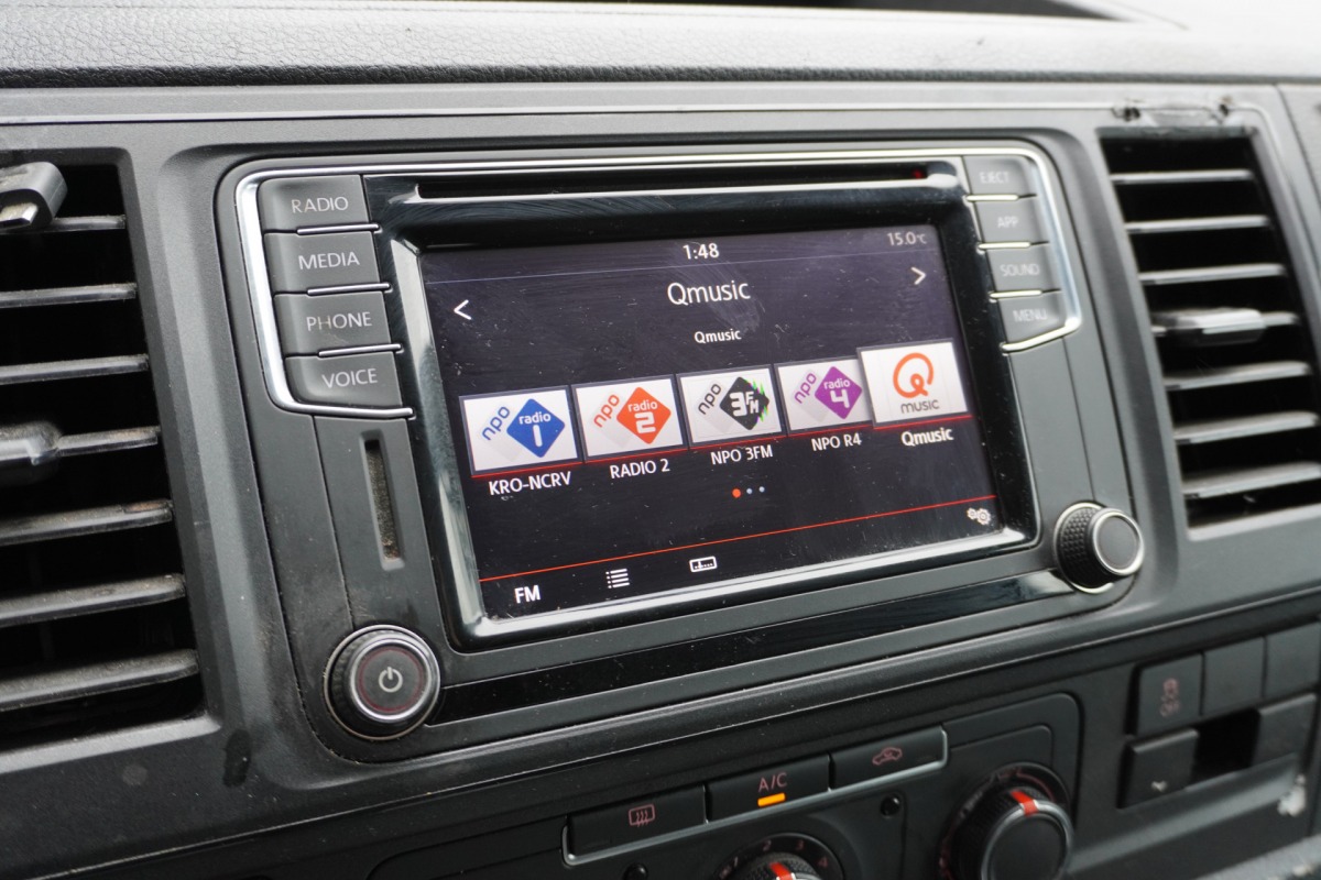 Volkswagen Transporter 2.0 TDI L2 EURO 6 - Airco - Cruise - Camera - €12.900,- Excl.