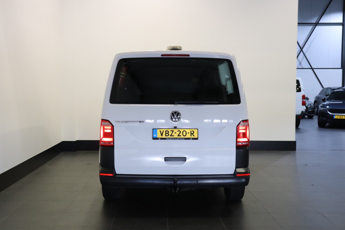 Volkswagen Transporter 2.0 TDI L2 EURO 6 - Airco - Cruise - Camera - €12.950,- Excl. Volkswagen Transporter 2.0 TDI L2 EURO 6 - Airco - Cruise - Camera - €12.950,- Excl.