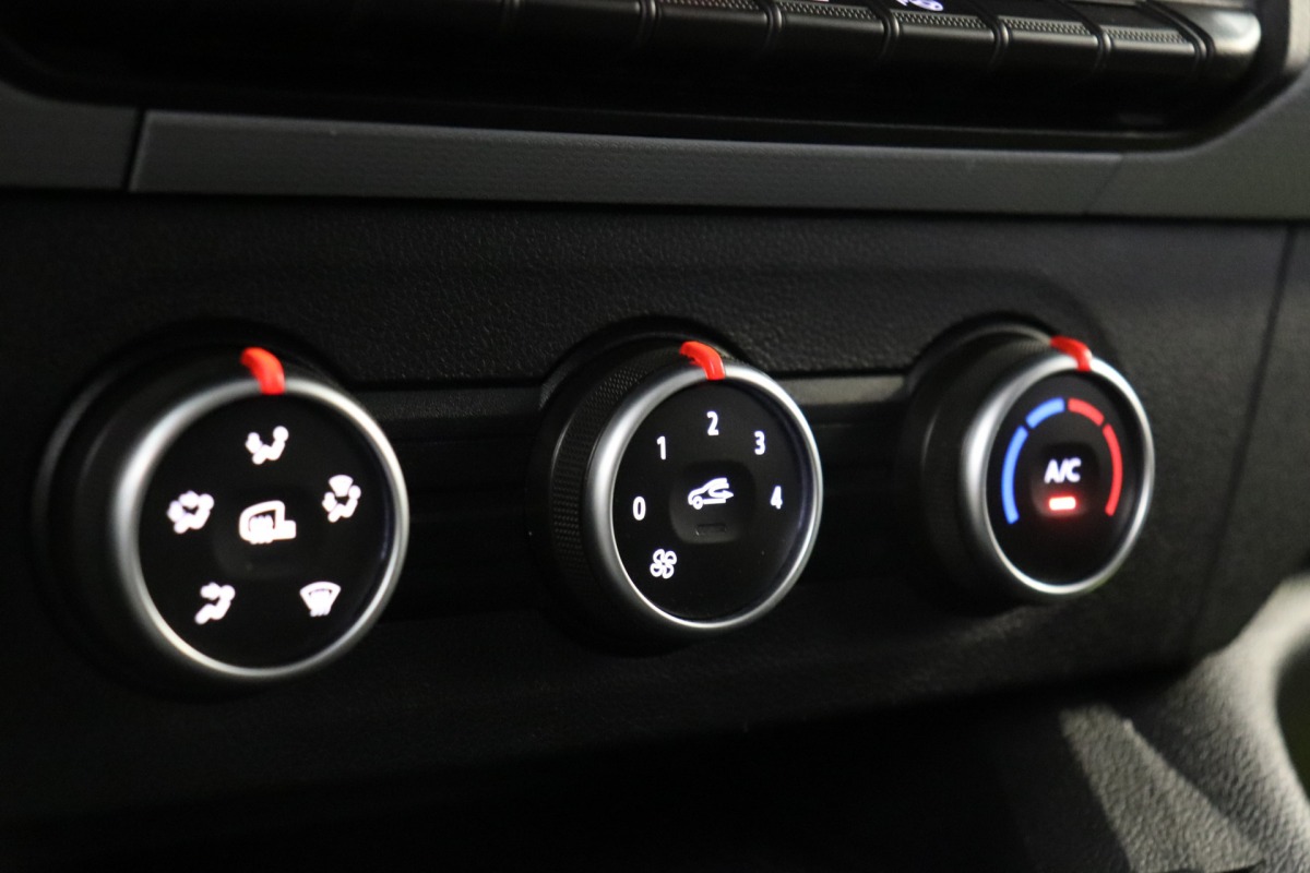 Renault Kangoo 1.5 Blue dCi EURO 6 - Airco - Cruise - Camera - €10.900,- Excl. Renault Kangoo 1.5 Blue dCi EURO 6 - Airco - Cruise - Camera - €10.900,- Excl.