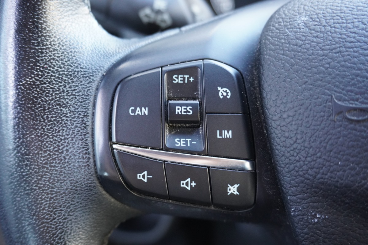 Ford Transit Custom 2.0 TDCI Dubbele Cabine EURO 6 - Airco - Navi - Cruise - Imperiaal - €17.950,- Excl.