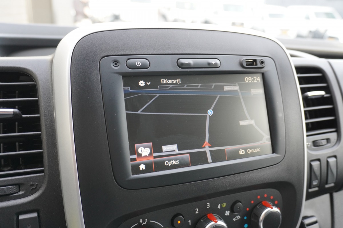 Renault Trafic 2.0 dCi 120PK EURO 6 - Airco - Navi - Cruise - € 15.900,- Excl.