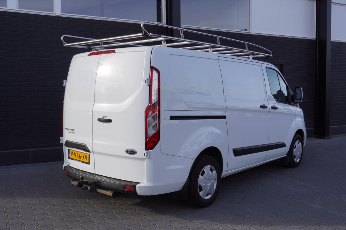 Ford Transit Custom 2.0 TDCI EURO 6 - Airco - Cruise - Trekhaak - €14.900,- Excl.