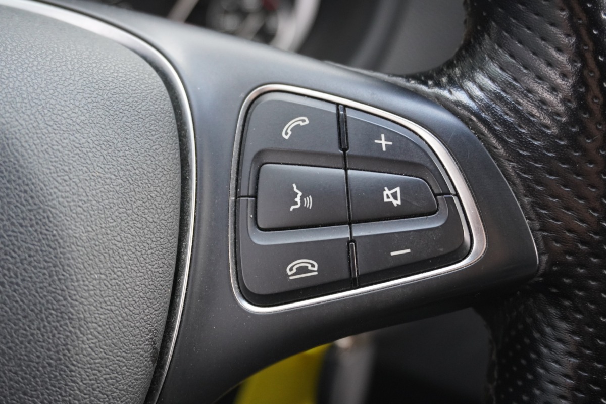 Mercedes-Benz Vito 116 CDI Lang EURO 6 - Cruise - Camera -  PDC - €14.950,- Excl.