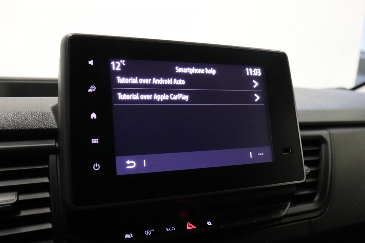 Renault Trafic 2.0 dCi 110PK L2 EURO 6 - Airco - Cruise - Carplay - € 23.900,- Excl.