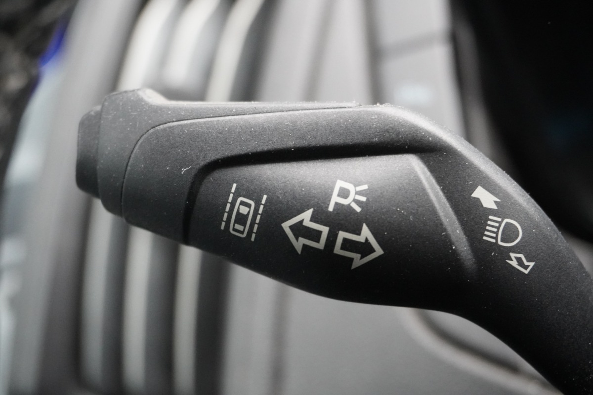 Ford Transit 2.0 TDCI 130PK 2x Schuif L2H2 EURO 6 - Airco - Cruise - Camera - € 14.950,- Excl. Ford Transit 2.0 TDCI 130PK 2x Schuif L2H2 EURO 6 - Airco - Cruise - Camera - € 14.950,- Excl.