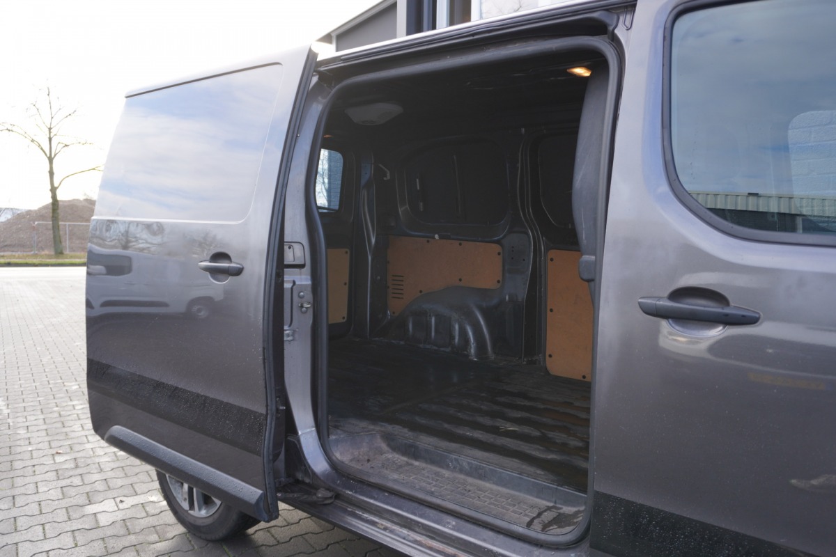 Peugeot Expert 2.0 BlueHDI L2 122PK EURO 6 - Airco - Cruise - Trekhaak - € 6.900,- Marge