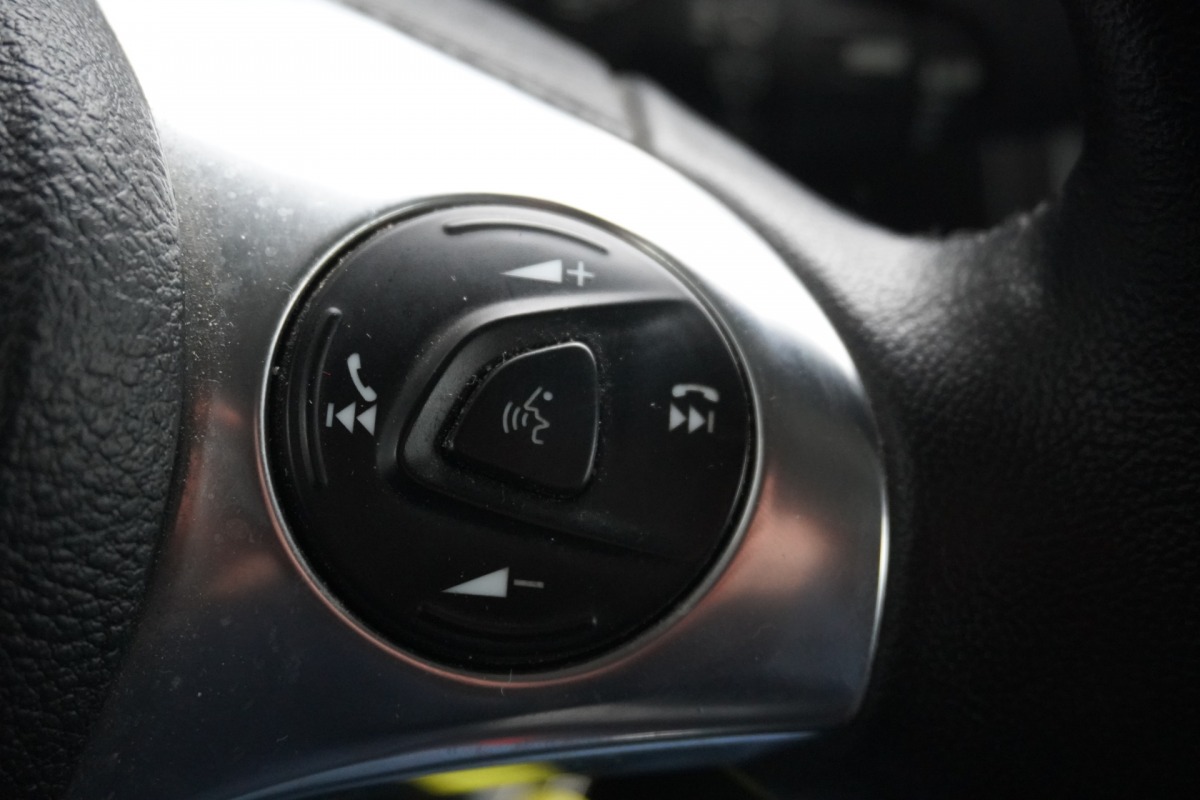 Ford Transit Connect 1.5 EcoBlue 100PK L2 EURO 6 - Airco - Cruise - Trekhaak - €10.900,- Excl.