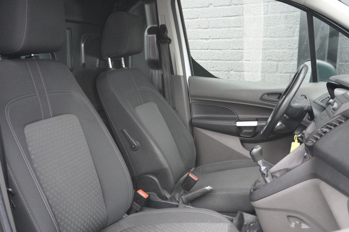 Ford Transit Connect 1.5 EcoBlue 100PK L2 EURO 6 - Airco - Cruise - Trekhaak - €10.900,- Excl.