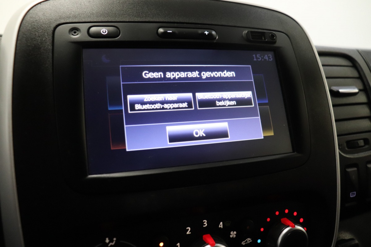 Renault Trafic 2.0 dCi 120PK EURO 6 - Airco - Navi - Cruise - €15.900,- Excl.