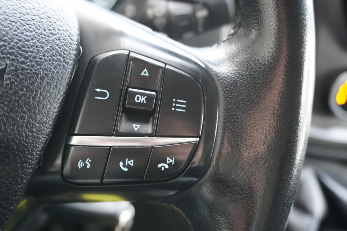 Ford Transit Custom 2.0 TDCI MHEV EURO 6 - Airco - Cruise - Camera - €13.900,- Excl.