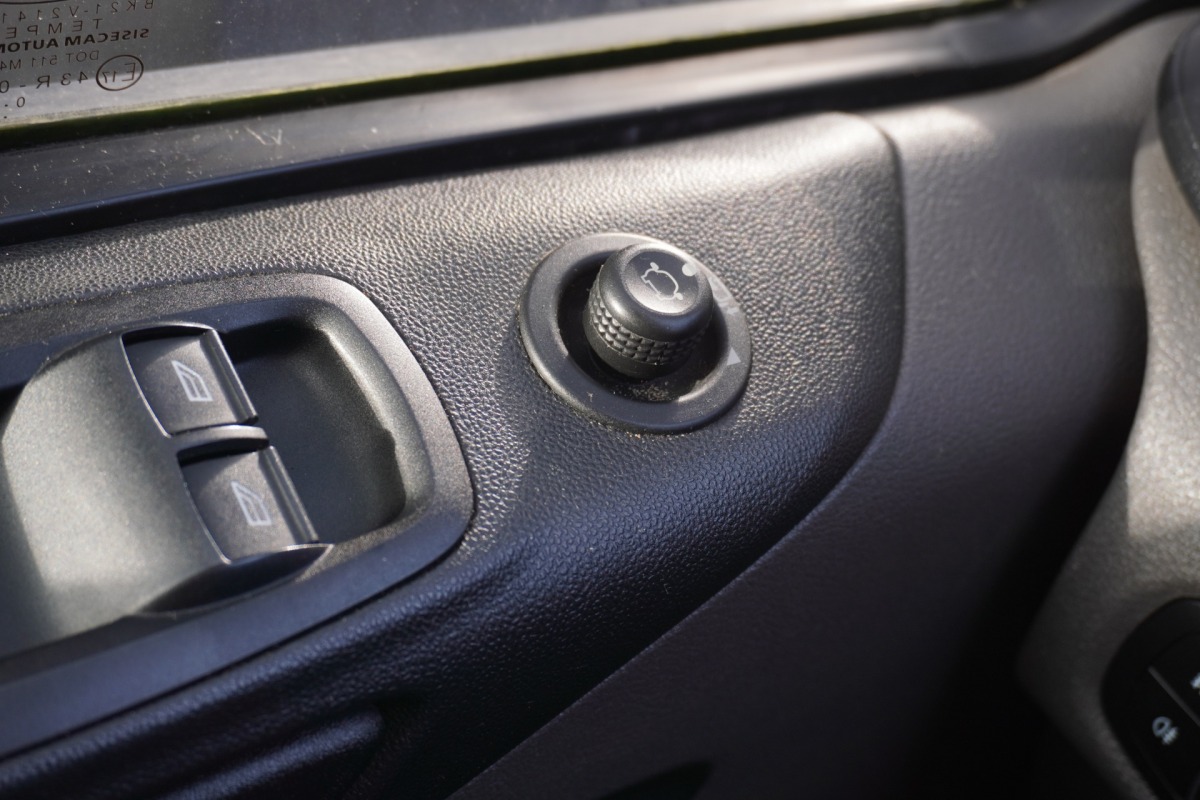 Ford Transit Custom 2.0 TDCI MHEV EURO 6 - Airco - Cruise - Camera - €13.900,- Excl.