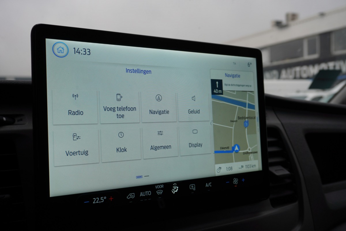 Ford Transit 2.0 TDCI 130PK L2H2 EURO 6 - A/C climate - Navi - Carplay - €19.950,- Excl.