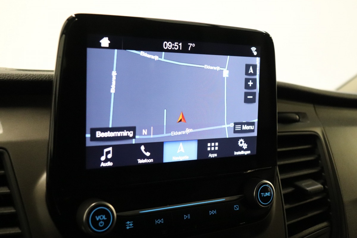 Ford Transit Custom 2.0 TDCI 130PK Automaat L1H2 EURO 6 - Airco - Cruise - Camera - €16.900,- Excl. Ford Transit Custom 2.0 TDCI 130PK Automaat L1H2 EURO 6 - Airco - Cruise - Camera - €16.900,- Excl.