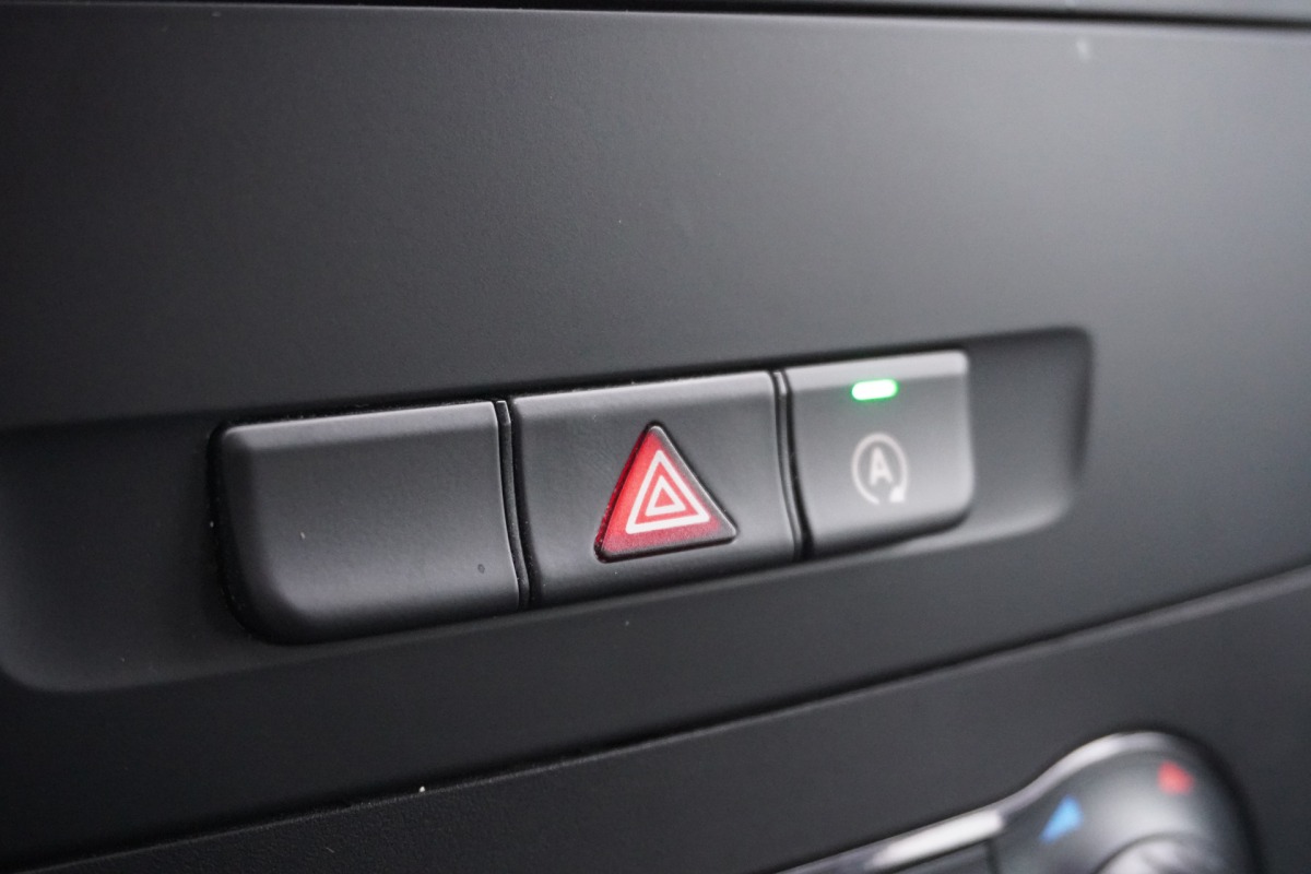 Mercedes-Benz Vito 110 CDI Lang Dubbel cabine EURO 6 - A/C climate - Cruise - Camera - €14.900,- Excl. Mercedes-Benz Vito 110 CDI Lang Dubbel cabine EURO 6 - A/C climate - Cruise - Camera - €14.900,- Excl.