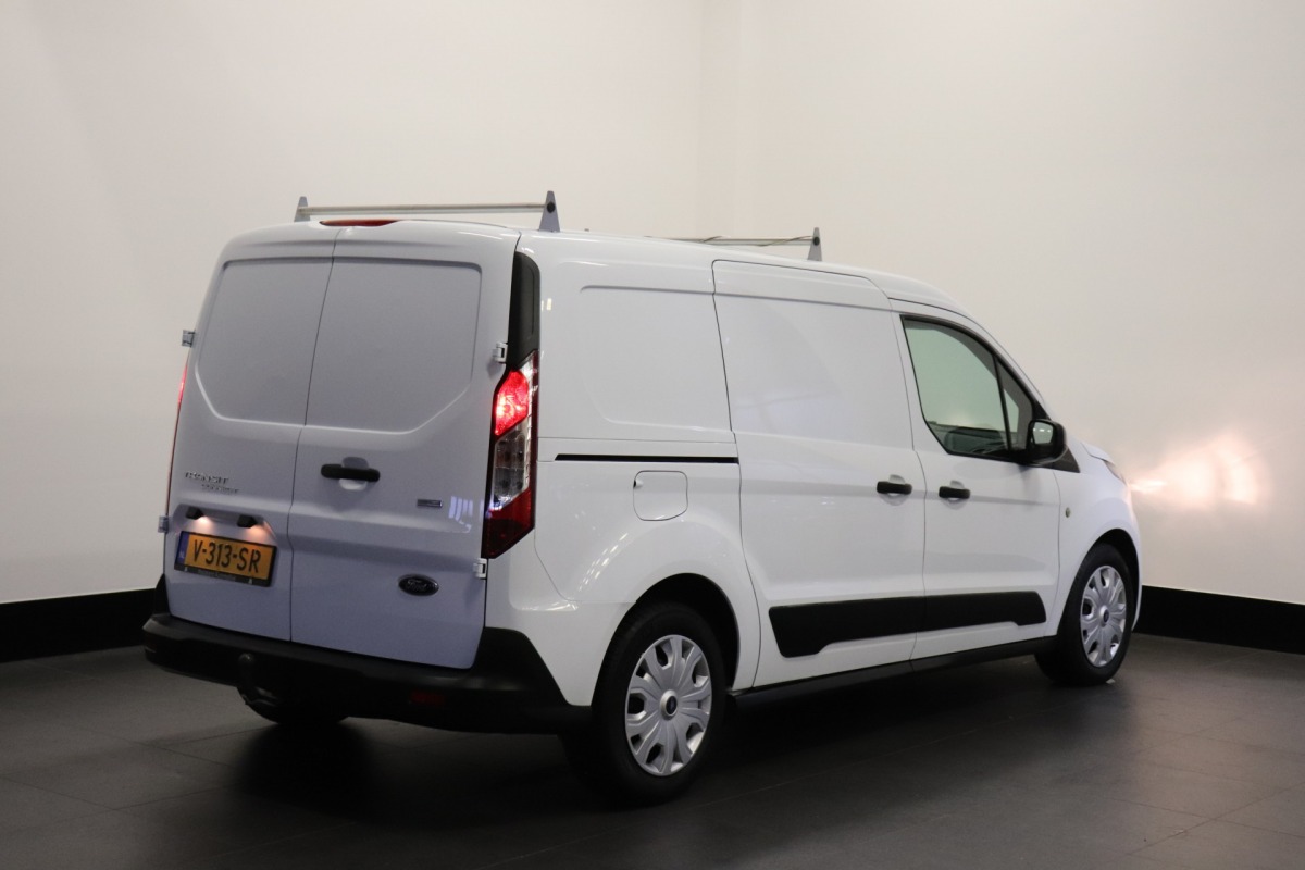 Ford Transit Connect 1.5 EcoBlue 100PK L2 EURO 6 - Airco - Cruise - Trekhaak - €9.900,- Excl. Ford Transit Connect 1.5 EcoBlue 100PK L2 EURO 6 - Airco - Cruise - Trekhaak - €9.900,- Excl.
