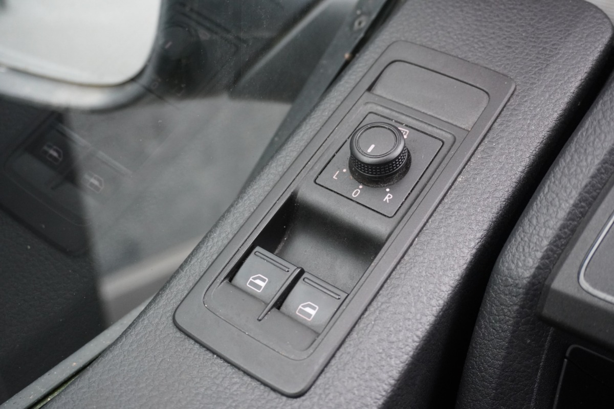 Volkswagen Transporter 2.0 TDI 150PK Automaat EURO 6 - Airco - Navi - Cruise - €14.950,- Excl.