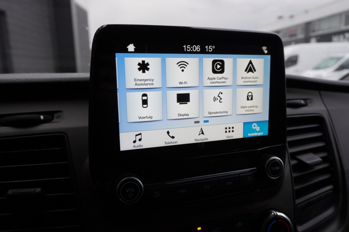 Ford Transit Custom 2.0 TDCI 130PK L2 EURO 6 - Airco - Navi - Cruise - € 11.900,- Excl.