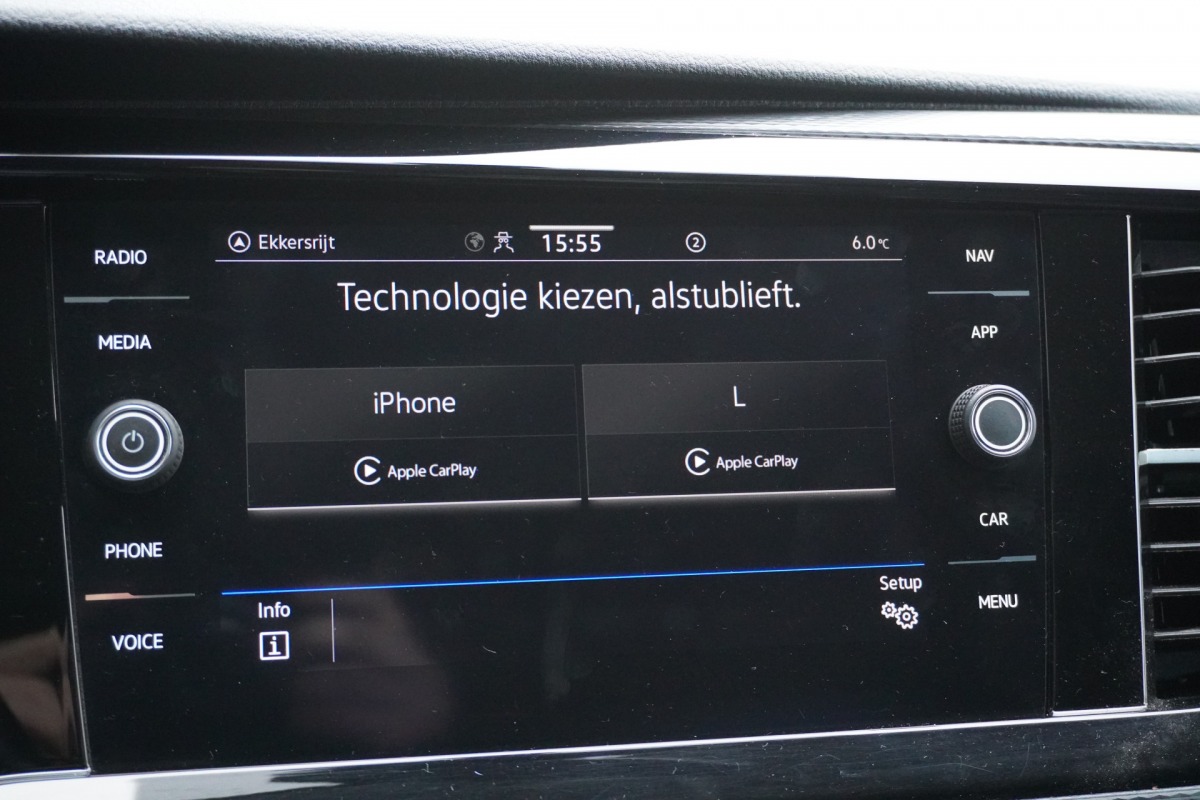 Volkswagen Transporter 2.0 TDI - Airco - Navi - Cruise - € 15.900.- Excl.