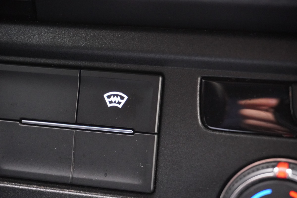 Volkswagen Transporter 2.0 TDI - Airco - Navi - Cruise - € 15.900.- Excl.