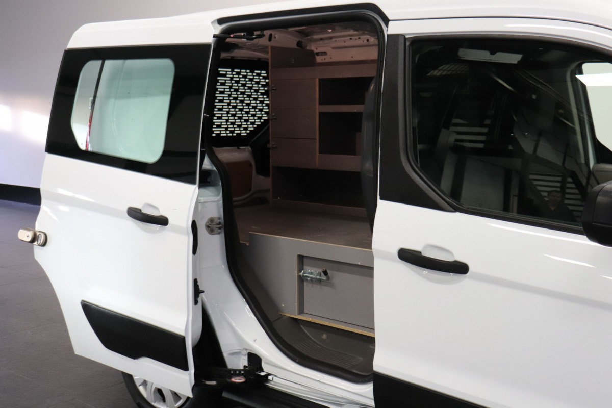 Ford Transit Connect 1.0 Ecoboost benzine EURO 6 - Airco - Navi- Camera - €12.499,- Excl. Ford Transit Connect 1.0 Ecoboost benzine EURO 6 - Airco - Navi- Camera - €12.499,- Excl.