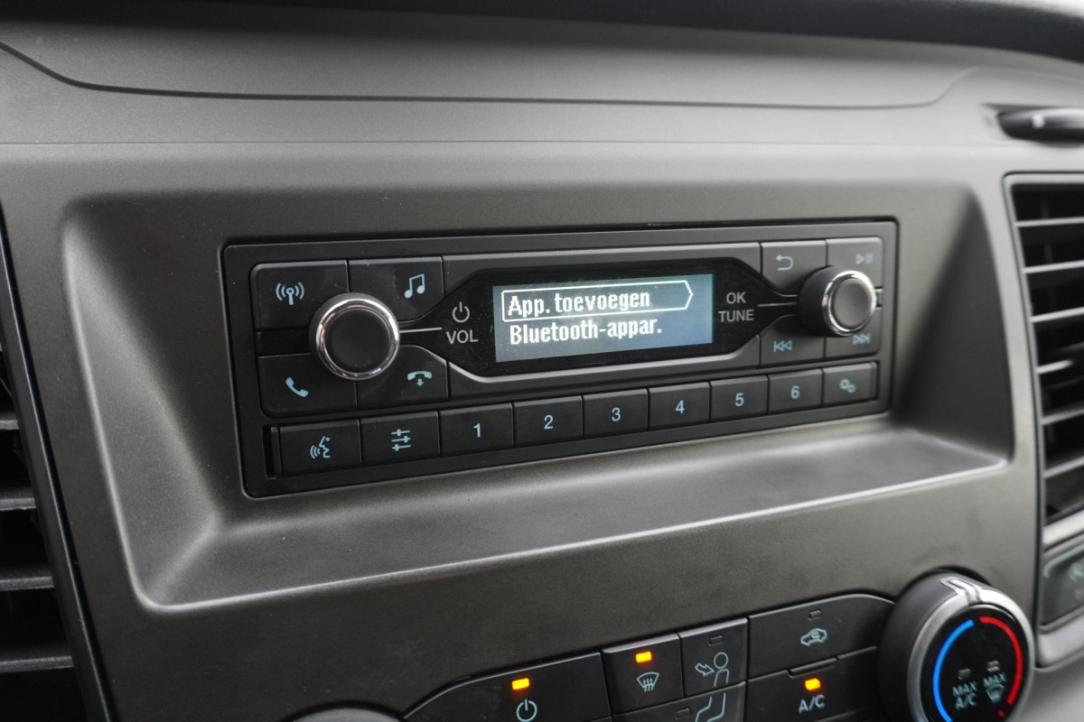 Ford Transit Custom 2.0 TDCI 130PK L2 EURO 6 - Airco - Cruise - PDC - €13.950,- Excl.