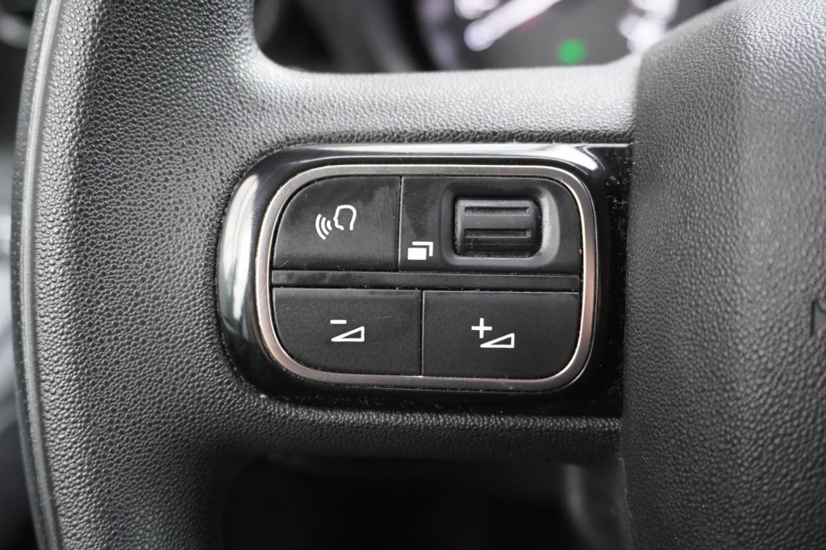 Toyota PROACE CITY 1.5 D-4D 130PK L2 EURO 6 - Airco - Navi - Cruise - €11.950,- Excl. Toyota PROACE CITY 1.5 D-4D 130PK L2 EURO 6 - Airco - Navi - Cruise - €11.950,- Excl.