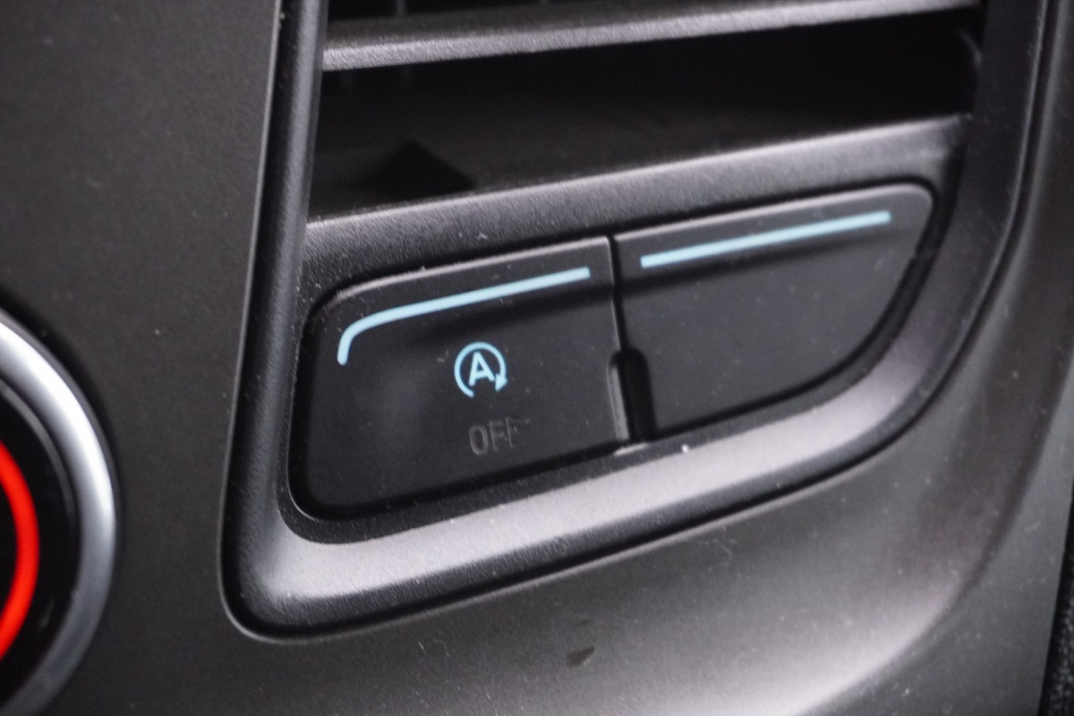 Ford Transit 2.0 TDCI L2H2 EURO 6 - Airco - Cruise - PDC - €13.900,- Excl.