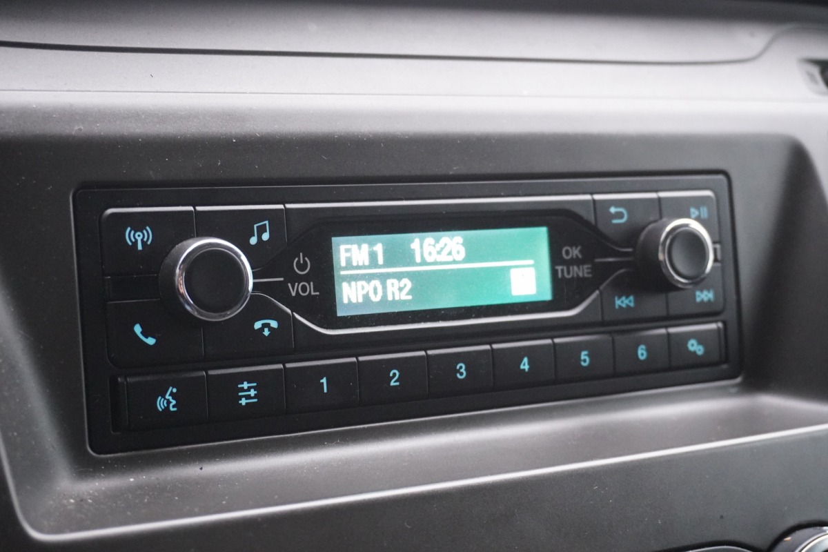 Ford Transit 2.0 TDCI L2H2 EURO 6 - Airco - Cruise - PDC - €13.900,- Excl.