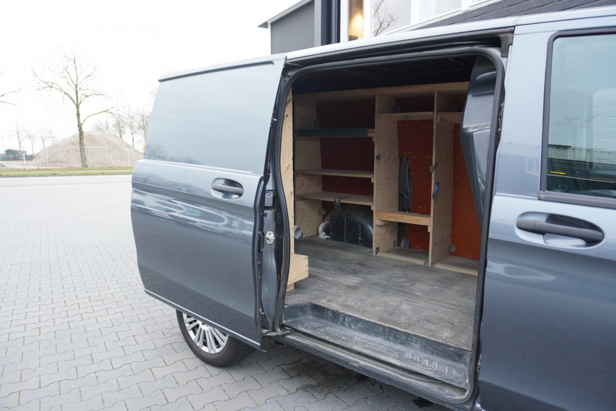 Mercedes-Benz Vito 114 CDI Automaat EURO 6 - Airco - Navi - Cruise - € 9.950,- Excl. Mercedes-Benz Vito 114 CDI Automaat EURO 6 - Airco - Navi - Cruise - € 9.950,- Excl.