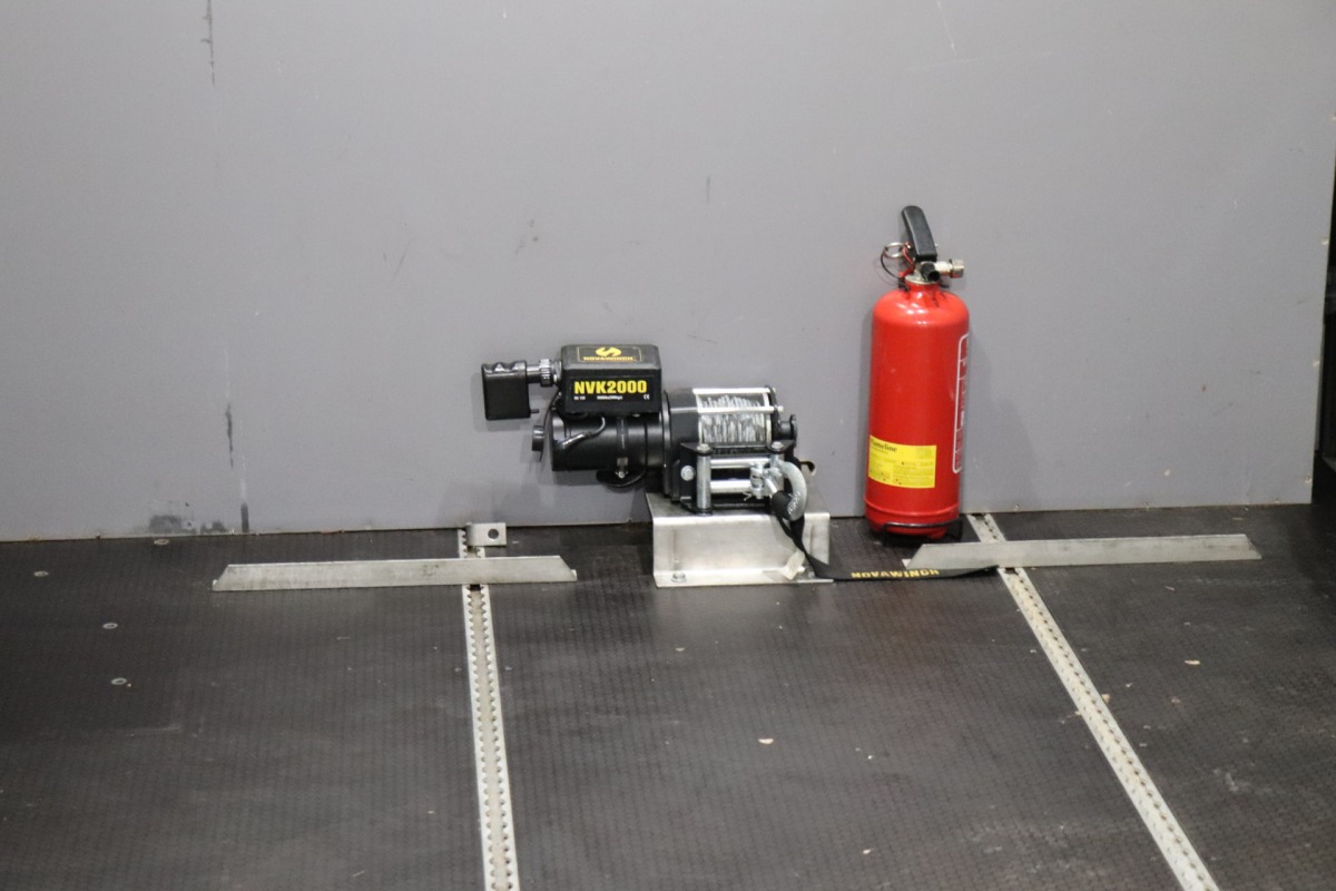 Ford Transit 2.0 TDCI 130PK L3H2 EURO 6 - Airco - Cruise - PDC - €14.900,- Excl.