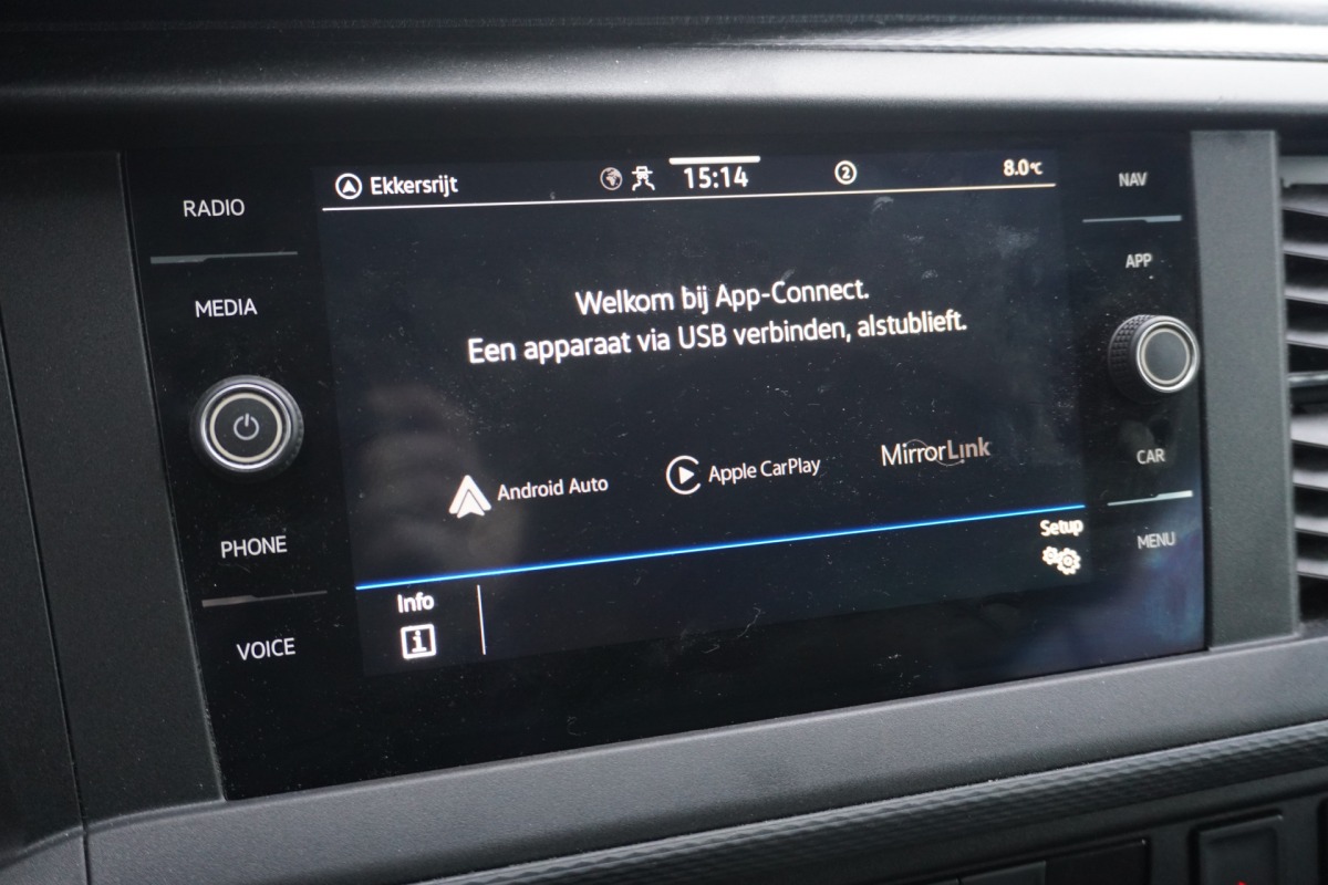 Volkswagen Transporter 2.0 TDI 150PK EURO 6 AUTOMAAT Dubbel Cabine - Airco - Navi - Cruise - €22.950,- Excl.