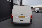 Volkswagen Transporter 2.0 TDI L2 EURO 6 - Airco - PDC - Cruise - €12.900,- Excl. Volkswagen Transporter 2.0 TDI L2 EURO 6 - Airco - PDC - Cruise - €12.900,- Excl.