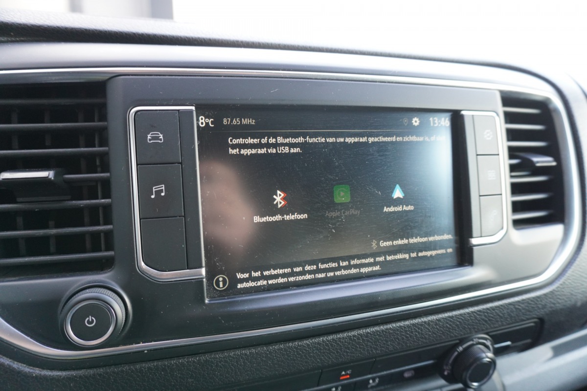 Opel Vivaro 2.0 CDTI 145PK L2 EURO 6 - Airco - Cruise - PDC - €14.900,- Excl. Opel Vivaro 2.0 CDTI 145PK L2 EURO 6 - Airco - Cruise - PDC - €14.900,- Excl.